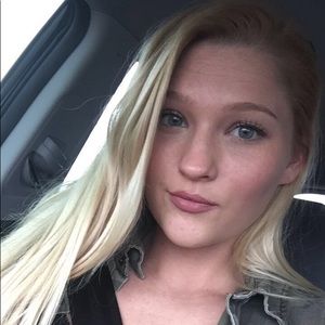 Meet your Posher, Kelsey